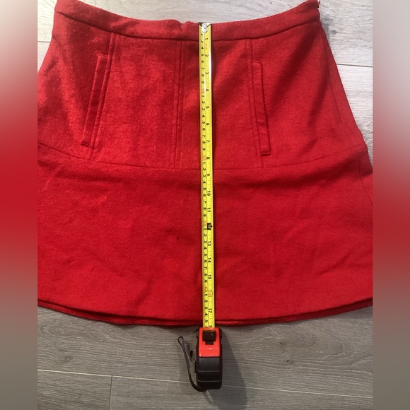 Anthropologie red felt mini skirt. - Picture 6 of 6
